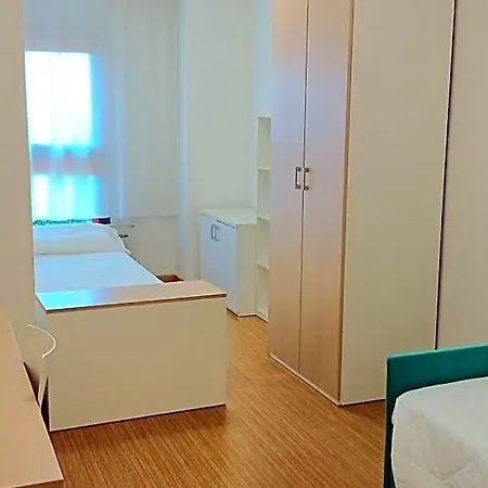 Delta 公寓式酒店 3*